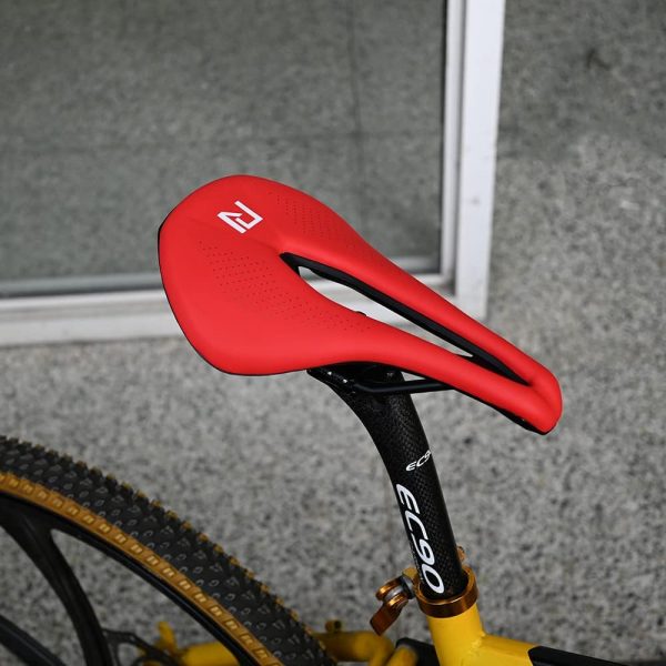 ROADNADO 自転車サドル、ロードバイク サドル、お尻が痛くない 軽量 マウンテンバイク ソフト 穴空き 通気性よい 快適 衝撃吸収 MTB 道路自転車 - 画像 (3)